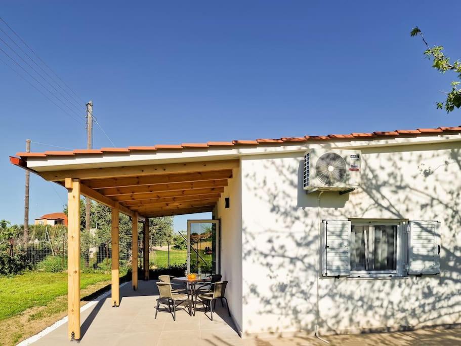 Cozy Owl'S Studio Home Pyrgos  Exterior photo